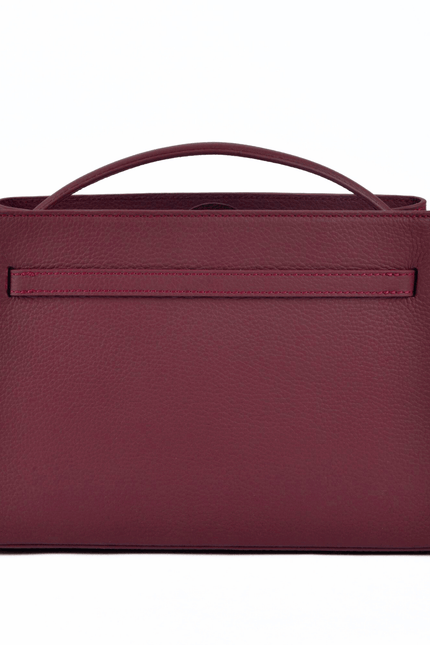 red leather atelier galin handbag with gold cube clasp back view