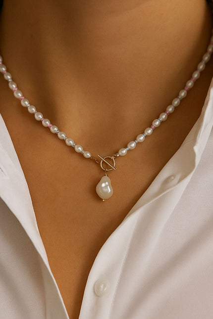 My Little Nature I Natural Freshwater Pearls Necklace With Genuine Baroque Pearl  Pendant - Pearls Choker