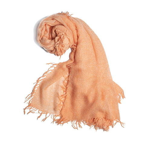 Bel Cashmere | Fular de cashmere fino con flecos naranja empolvado
