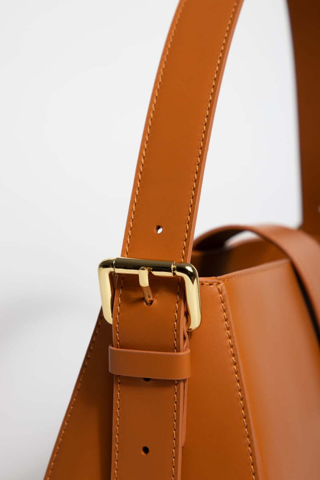 EVÉN I BELONA Hobo Bag - Cognac