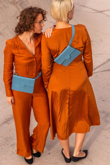 DAOTEY | Crossbody Belt Bag Illusion ice blue