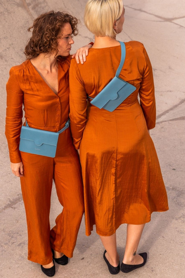 DAOTEY | Crossbody Belt Bag Illusion ice blue