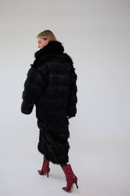 BÚDZIKO | JACQUELINE FAUX FUR BLACK COAT
