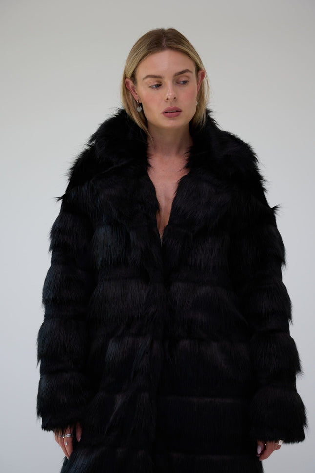 BÚDZIKO | JACQUELINE FAUX FUR BLACK COAT