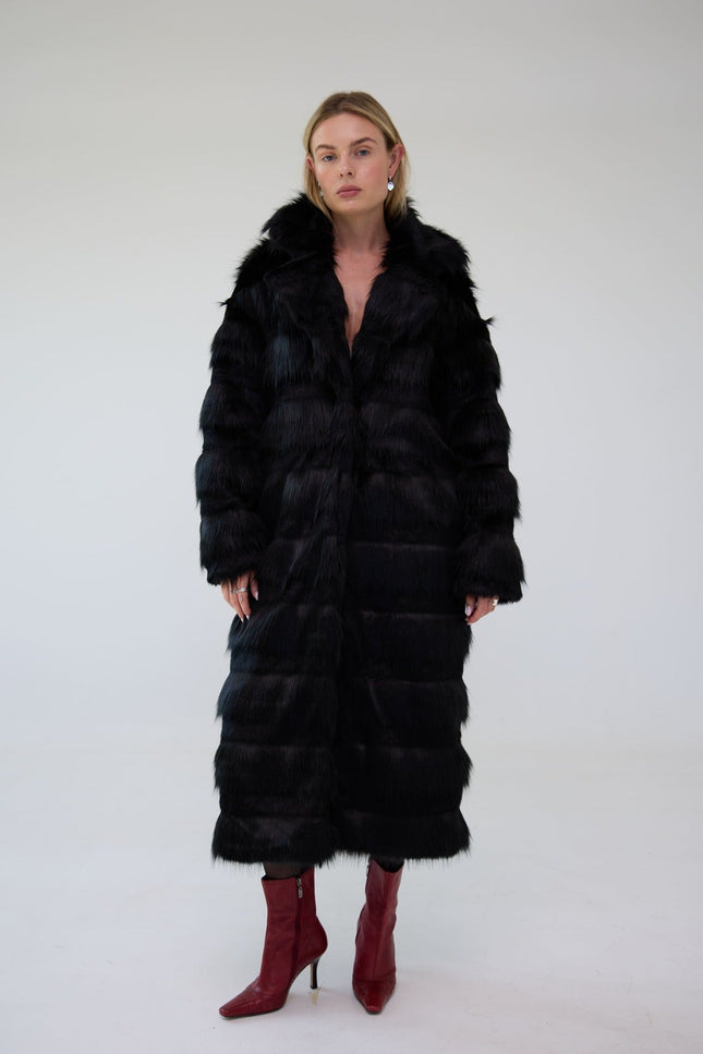 BÚDZIKO | JACQUELINE FAUX FUR BLACK COAT
