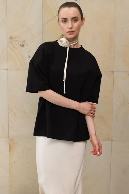 BÚDZIKO | OVERSIZED BLACK SHOULDER PAD TEE