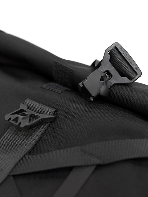 Braasi Industry | Backpack Henry AI Bot