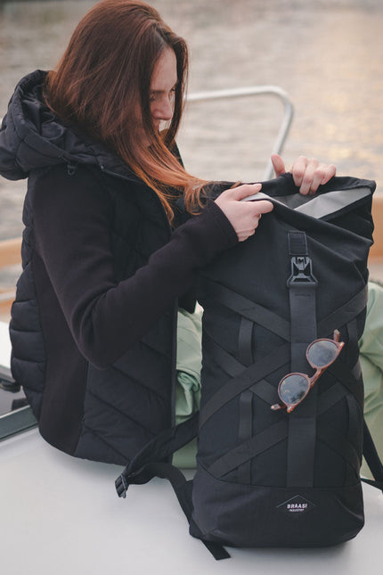 Braasi Industry | Backpack Henry AI Bot