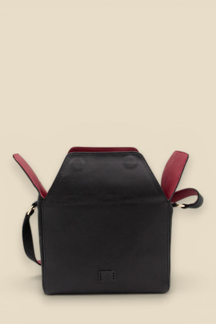 bolso de piel buxus negro abierto