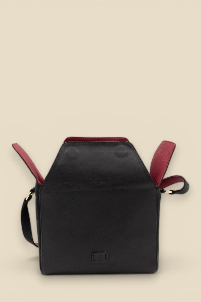 bolso de piel buxus negro abierto