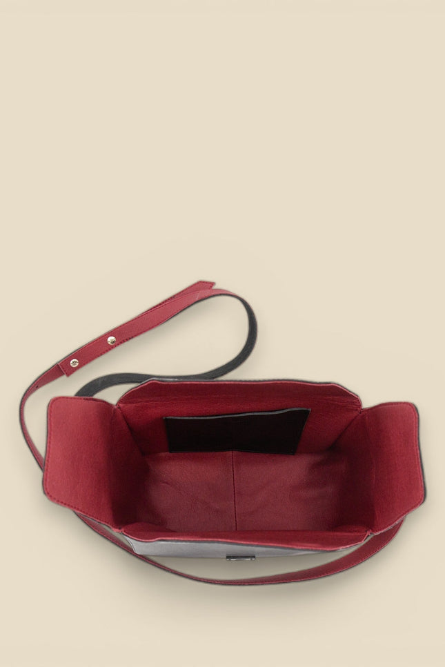 bolso de piel buxus negro abierto superior