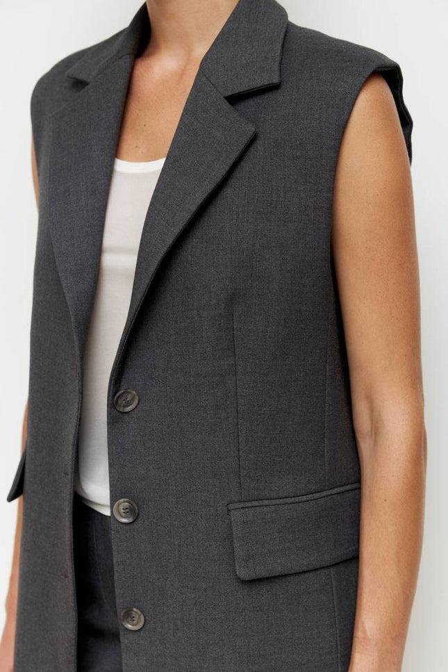 Kolosova | GRAPHITE VEST WITH STRAIGHT CUT