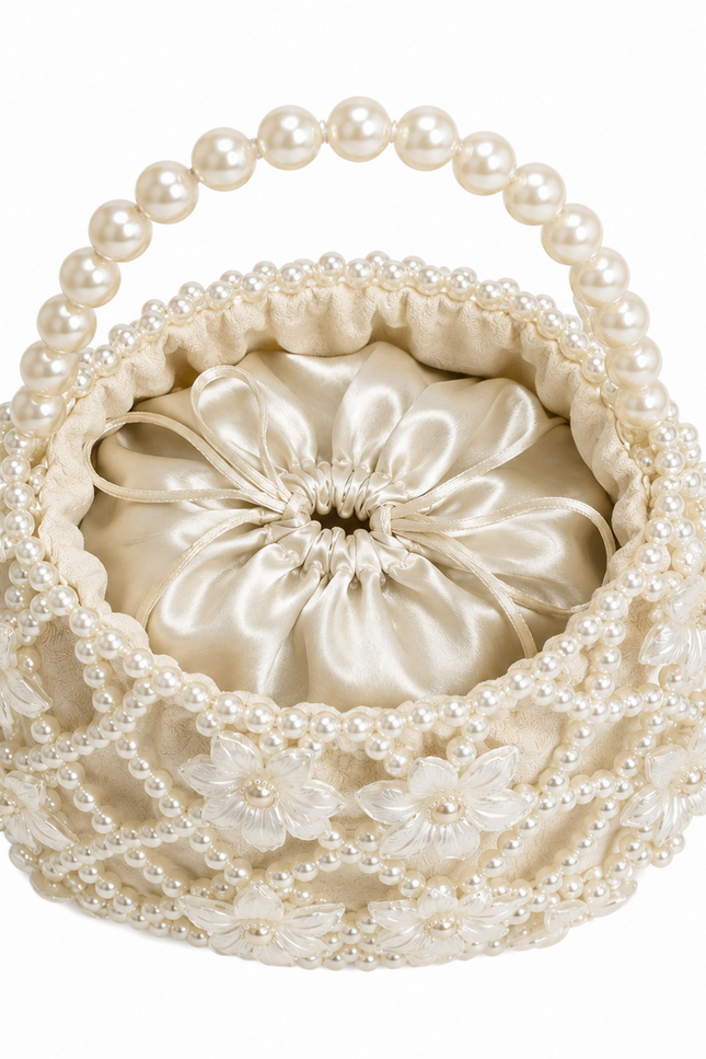 Atelier Emine | Floral Lattice