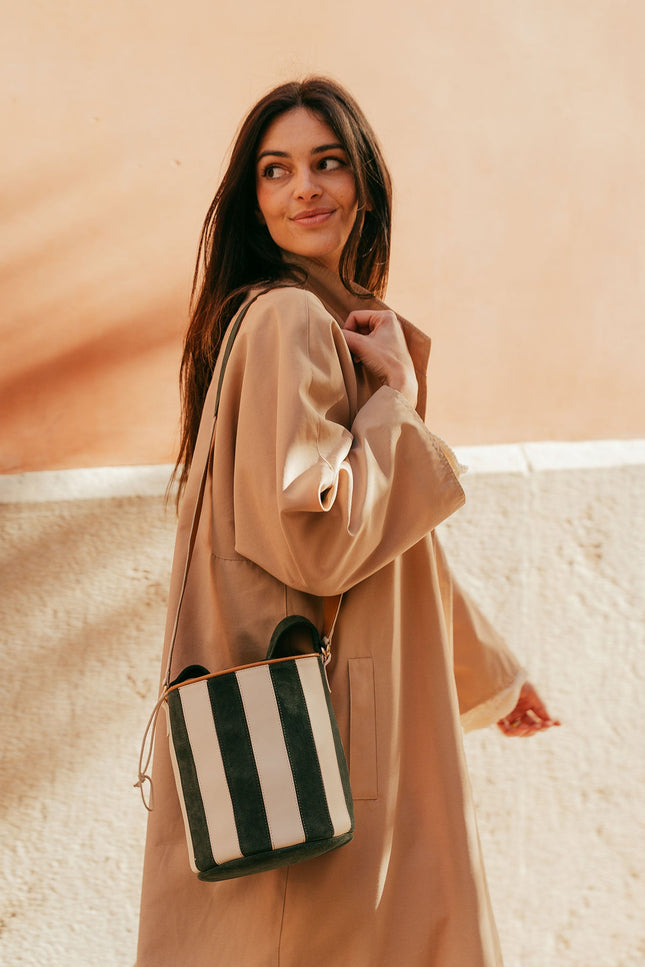 bolso piel bicolor circus laurel hueso modelo street 1