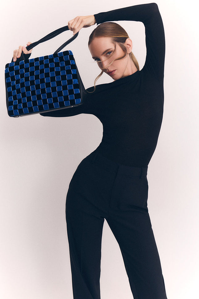 Velvet Atelier | Street - Cristina