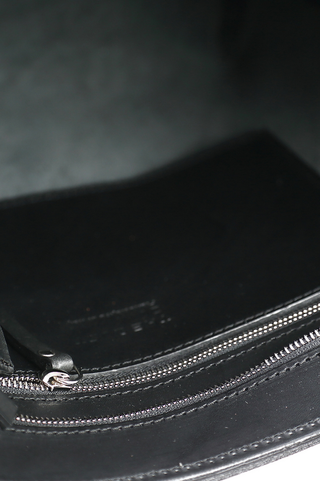 The Dust Company | Tote bag Mod 147 black