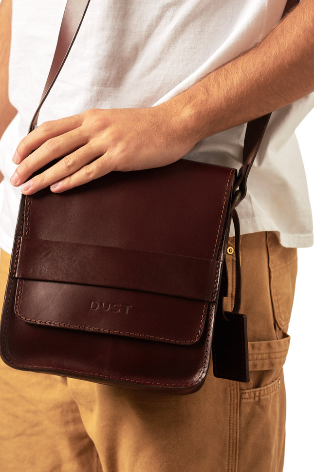 The Dust Company | Shoulder bag Messenger Mod 114 dark brown