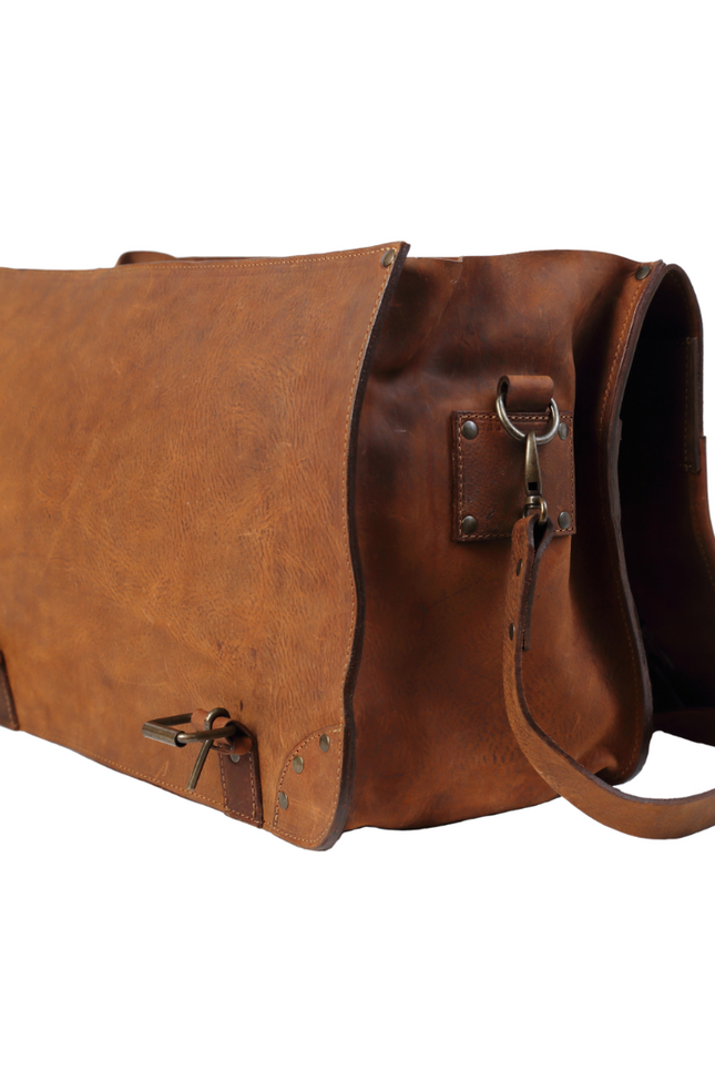 The Dust Company | Travel bag Mod 118 brown