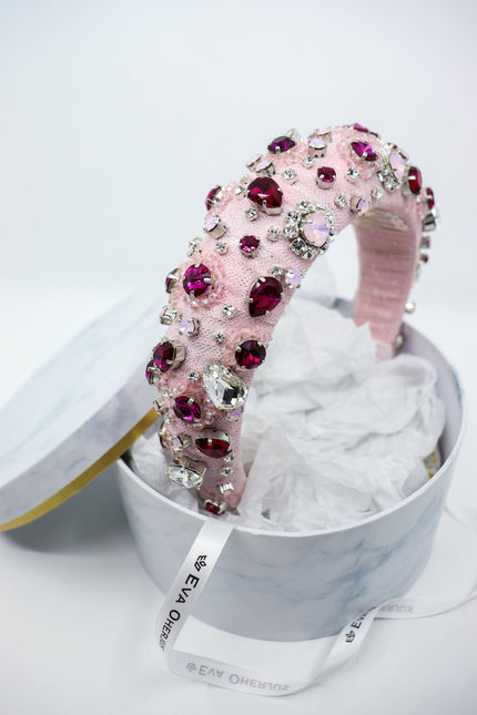 Eva Oherjus I Rosanna Crown
