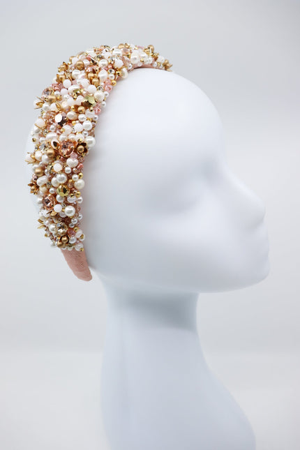 Eva Oherjus I Peach Blush Crown