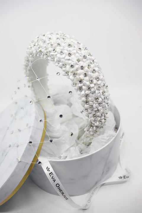 Eva Oherjus I Fleur Crown with Veil