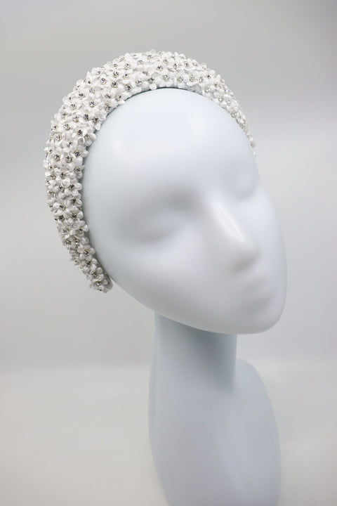 Eva Oherjus I Korona Kwiatowa