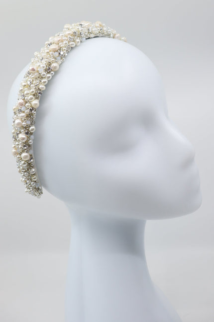 Eva Oherjus I Blanca Pearl Crown
