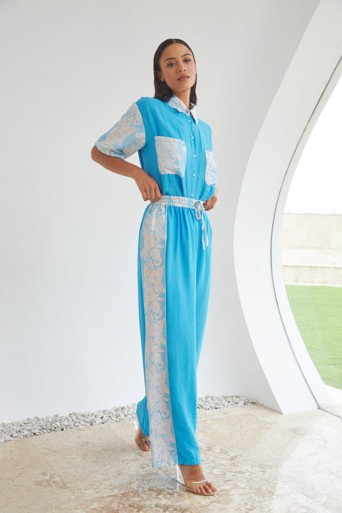 State Of Georgia I THE OHANA BUTTON UP SHIRT - HIBISCUS BLUE