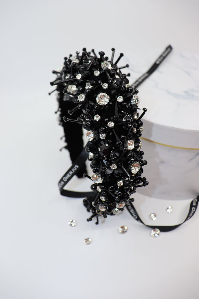 Eva Oherjus I Ariana Crown
