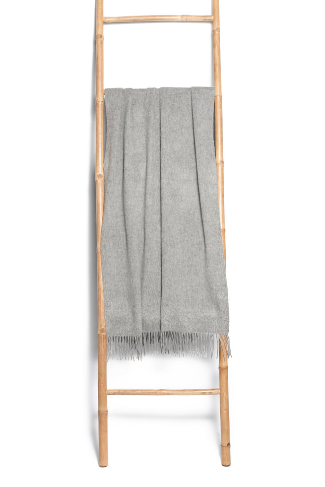 Bel Cashmere | Estola/ Bufanda grande con flecos gris