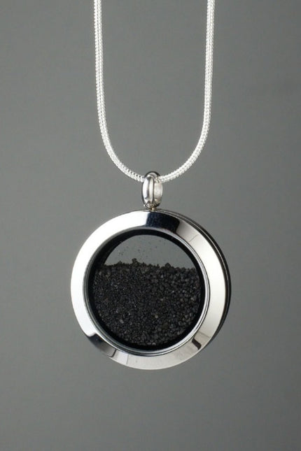 My Little Nature I Volcanic Sand Pendant Necklace – Sustainable Handmade Jewelry from Nature
