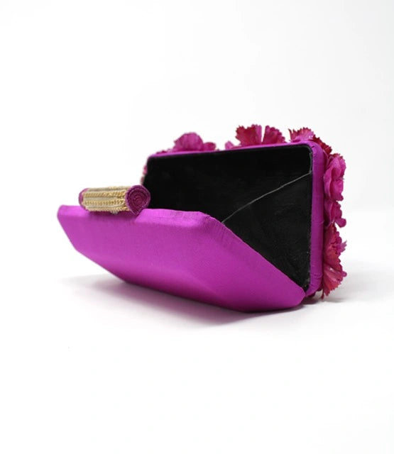 Veronica Siciliani | Gerbera clutch
