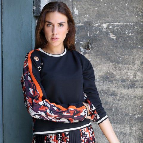 Lalipop Design | Bluza z oczkami na sznurówki i cyfrowym nadrukiem