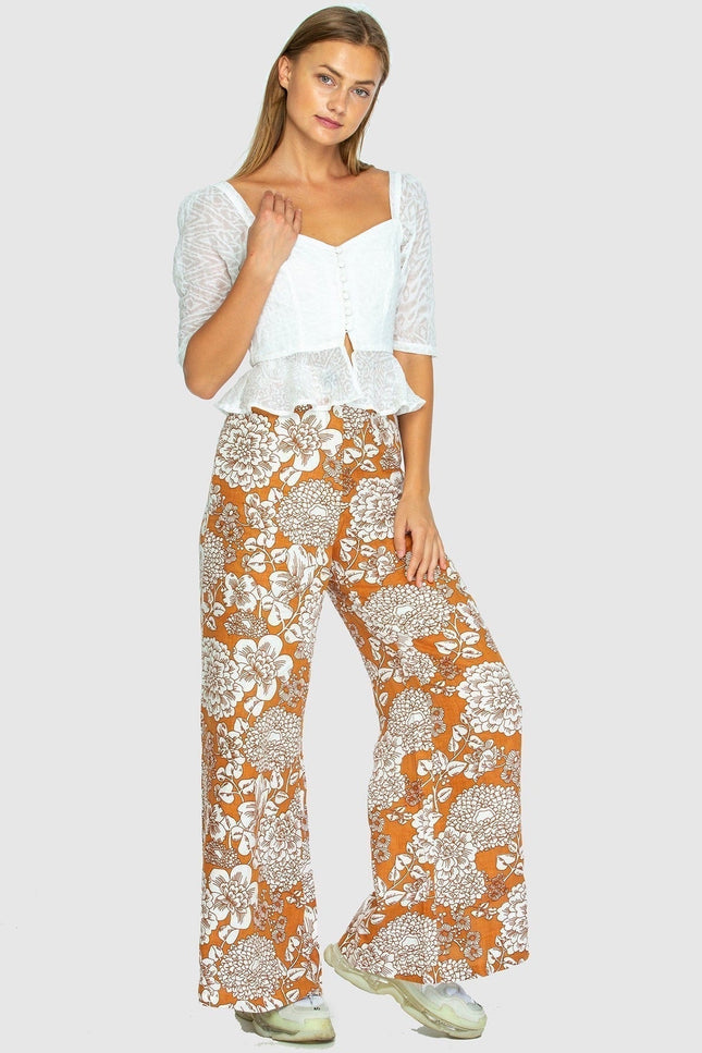 State Of Georgia I BOARDWALK LINEN PANT Wallpaper Almond