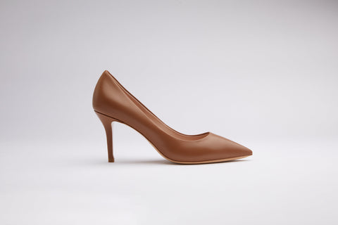 Icy Wong | Caramel Calfskin Pumps