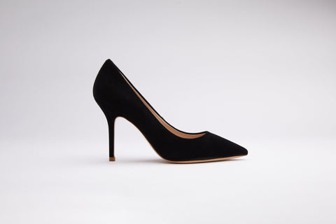Icy Wong | Black Suede pumps