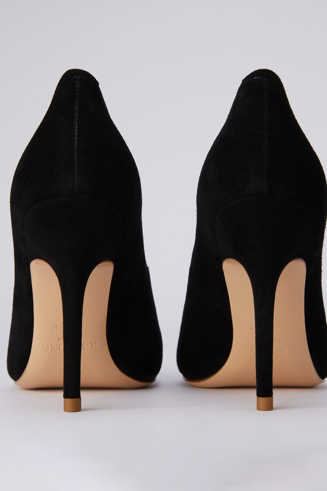 Icy Wong | Black Suede pumps