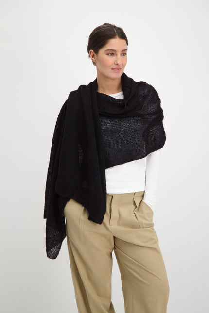 Alpaca Loca | Knitted Scarf Black