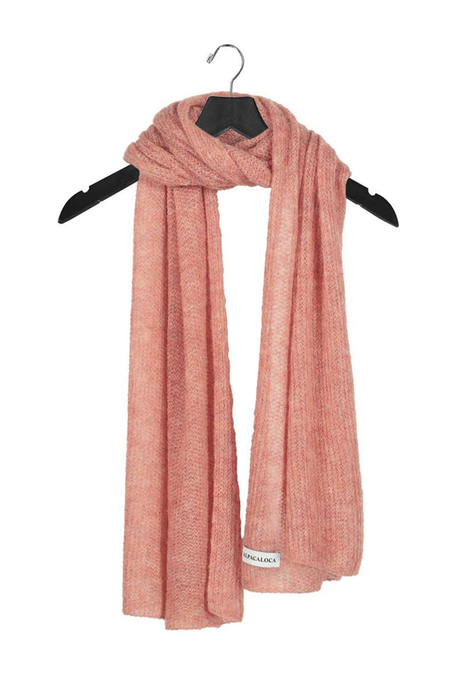 Alpaca Loca | Knitted Scarf Pink