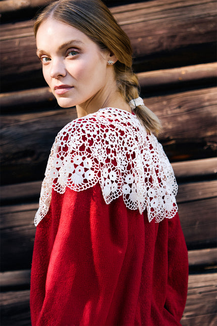 Pat Sege | Pelerynka collar