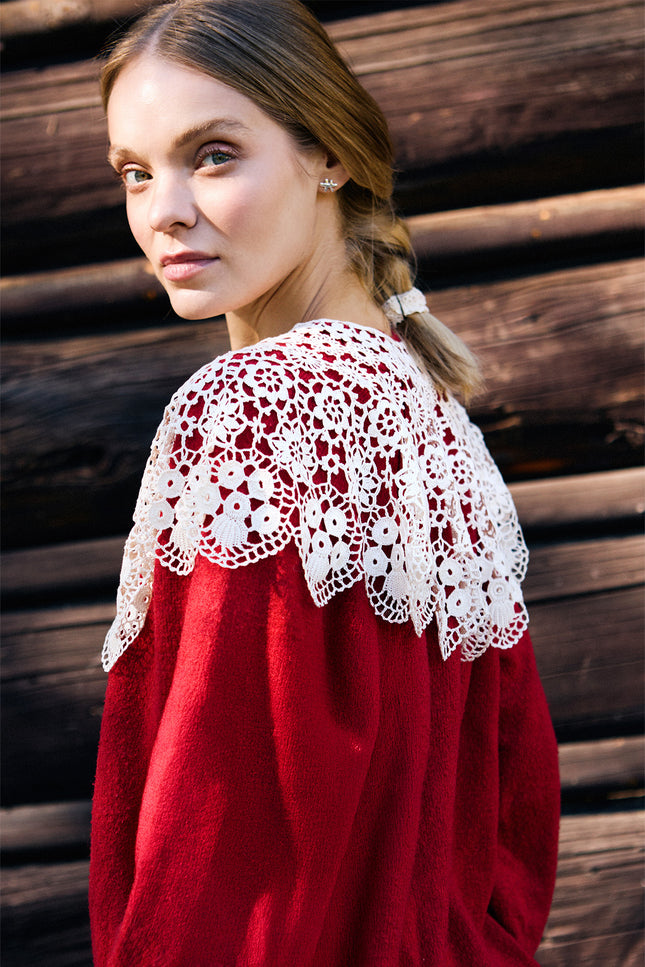 Pat Sege | Pelerynka collar