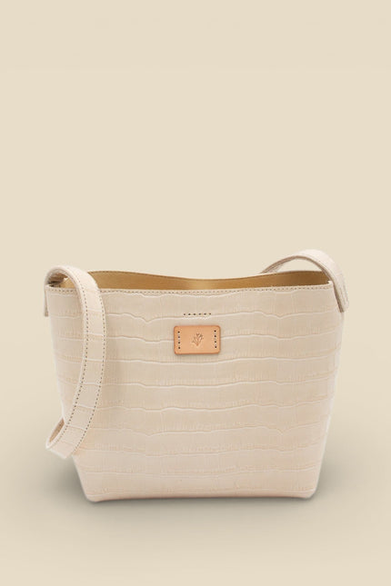 bolso piel cocodrilo kombu estudio frontal