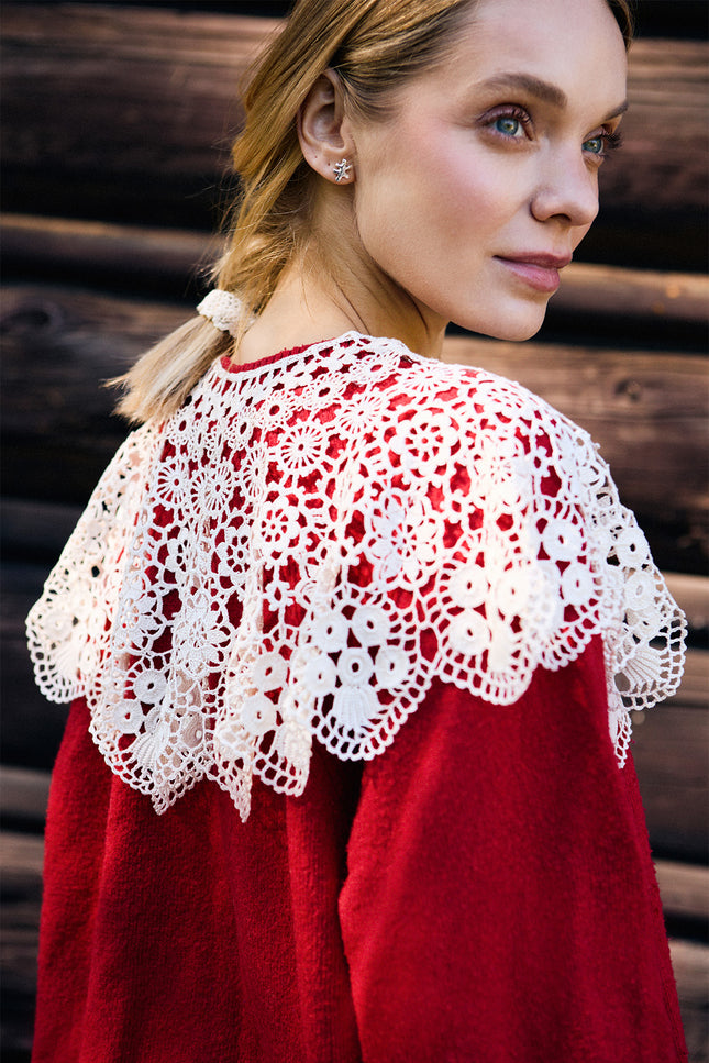 Pat Sege | Pelerynka collar