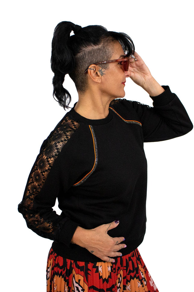 Lalipop Design | Sweatshirt with guipure lace raglan sleeves