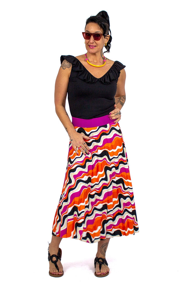 Lalipop Design | Half-Circle Pleated Midi Skirt with colorful wavy print