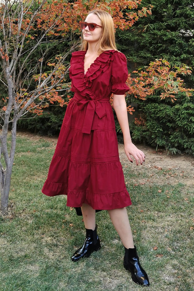Lalipop Design | Double-Breasted V-Neck Midi Dress With Ruffles