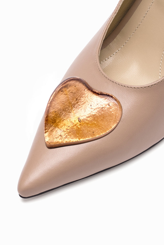 leather slingback stilettos beige with gold glass hearts cognac detail