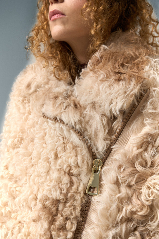 Pica Noir | Babelogue Raw Merino Shearling Jacket