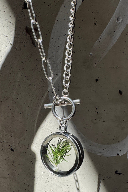 My Little Nature I Pine Needles Necklace – Handmade Ethical Jewelry Inspired by Nature's Eternal Youth