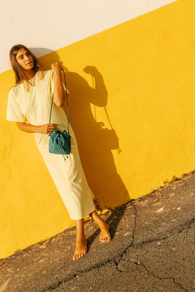 bolso de piel de ante mini dulse azul teal fotos fuerteventura